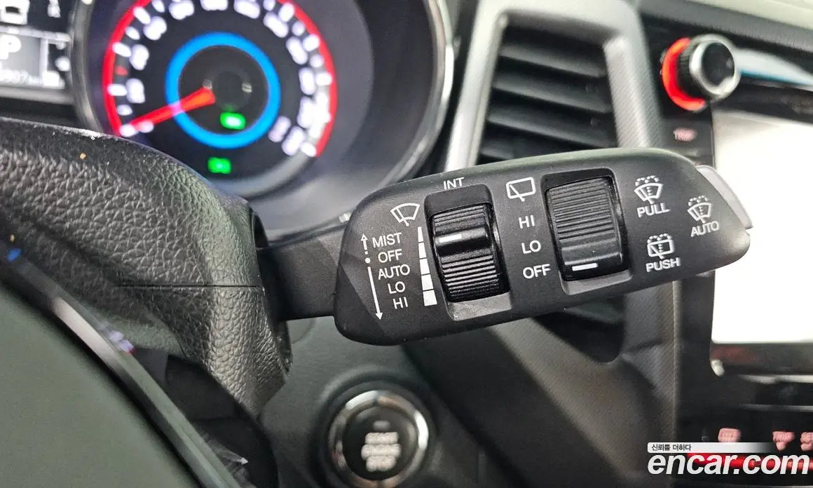 SsangYong TIBOLI 2017 1.6 автомат (гидро), фото 17
