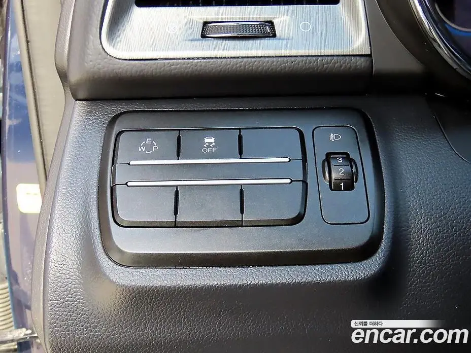 SsangYong TIBOLI 2017 1.6 автомат (гидро), фото 12