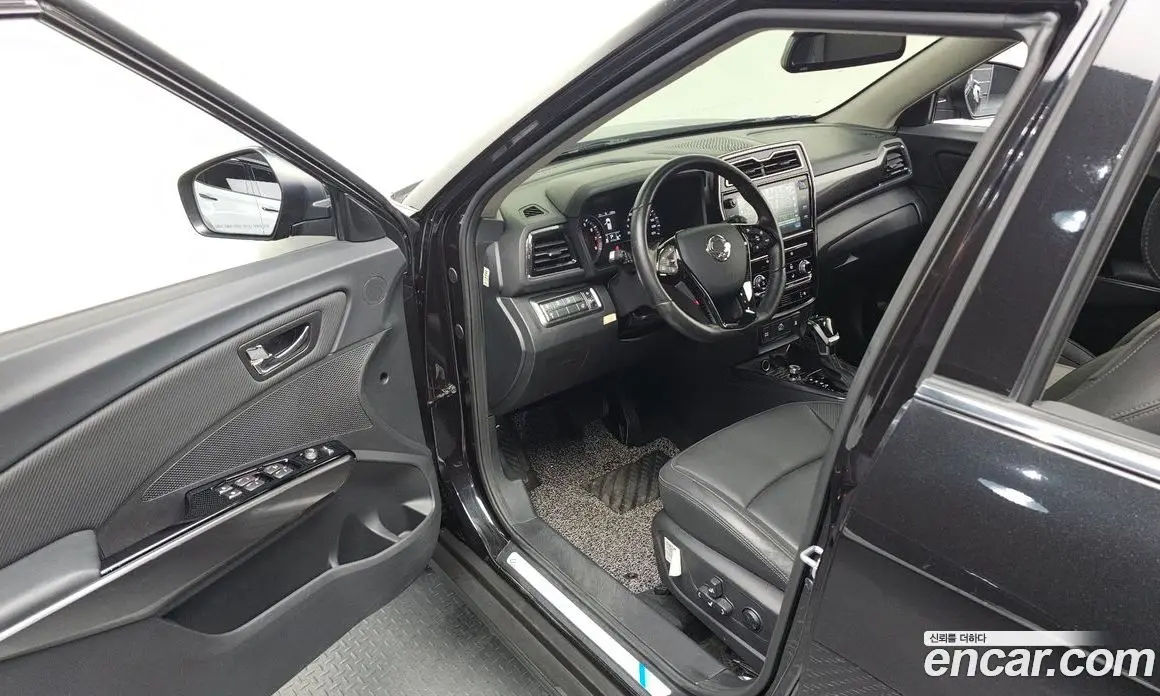 SsangYong TIBOLI 2019 1.5 автомат (гидро), фото 12