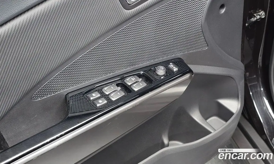 SsangYong TIBOLI 2019 1.5 автомат (гидро), фото 23
