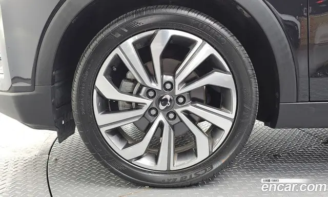 SsangYong TIBOLI 2019 1.5 автомат (гидро), миниатюра 4