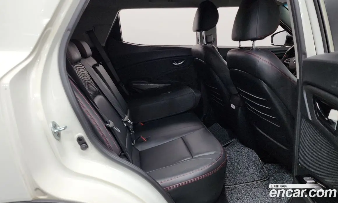 SsangYong TIBOLI 2019 1.6 автомат (гидро), фото 11