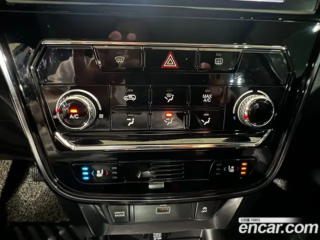 SsangYong TIBOLI 2019 1.5 автомат (гидро), миниатюра 10