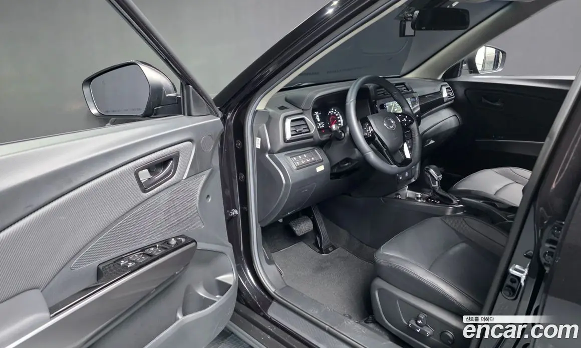 SsangYong TIBOLI 2024 1.6 автомат (гидро), фото 13