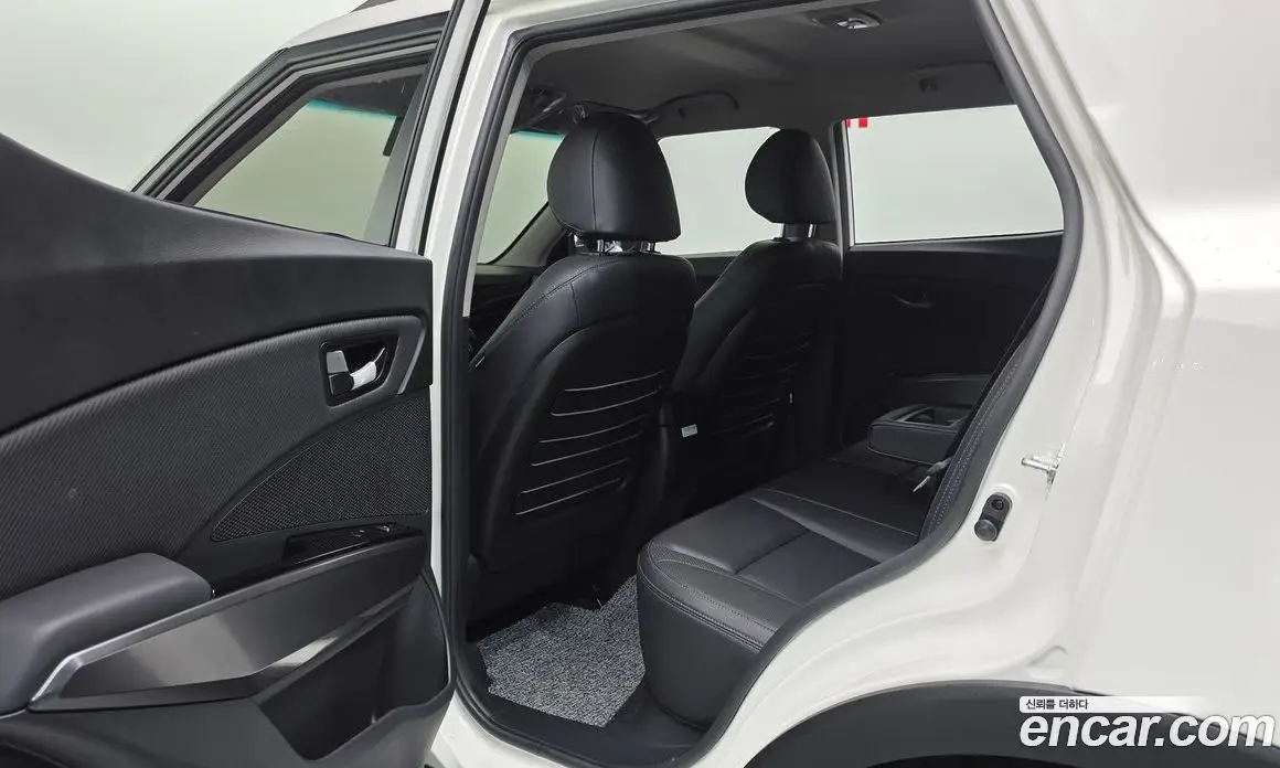 SsangYong TIBOLI 2025 1.6 автомат (гидро), фото 23