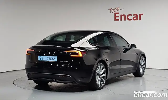 Tesla Model 3 2024 0.2 автомат (гидро), миниатюра 1 Tesla Model 3 2024 0.2 автомат (гидро), миниатюра 1