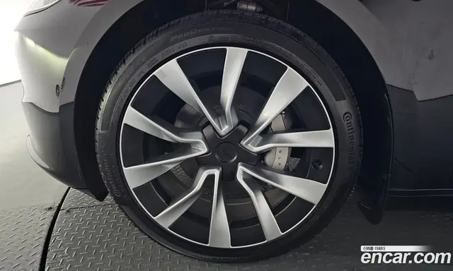 Tesla Model 3 2024 0.2 автомат (гидро), миниатюра 4 Tesla Model 3 2024 0.2 автомат (гидро), миниатюра 4