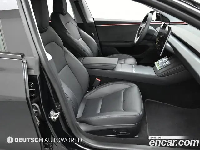 Tesla Model 3 2024 автомат (гидро), миниатюра 10