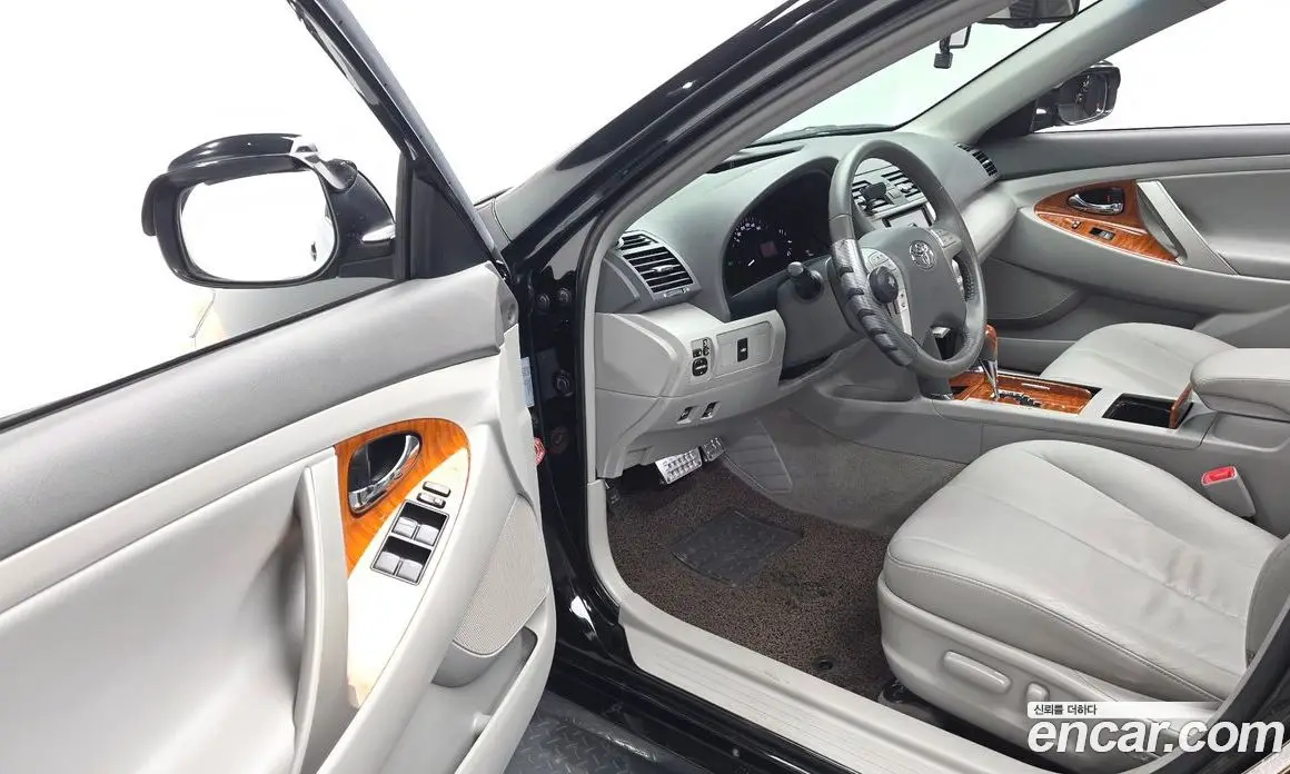 Toyota Camry 2010 2.4 автомат (гидро), фото 10 Toyota Camry 2010 2.4 автомат (гидро), фото 10