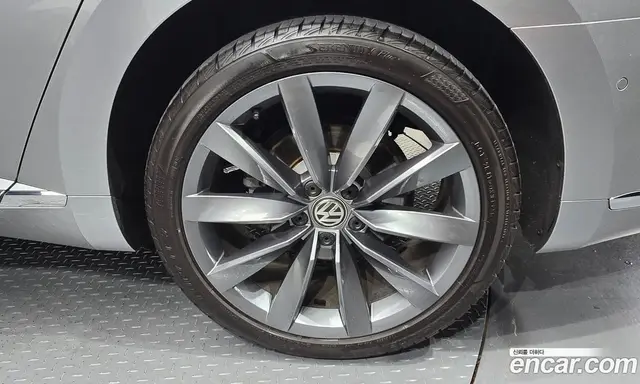 Volkswagen Arteon 2020 2.0 автомат (гидро), миниатюра 6