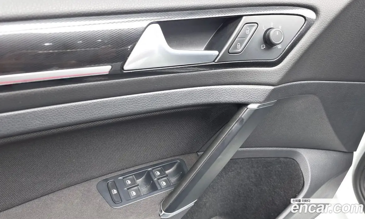 Volkswagen Golf 2016 2.0 автомат (гидро), фото 13