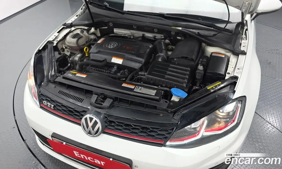 Volkswagen Golf 2016 2.0 автомат (гидро), фото 6