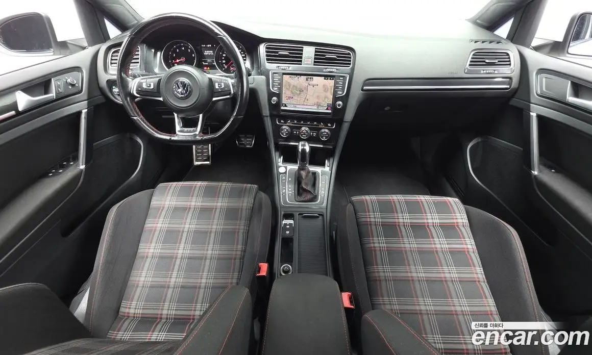 Volkswagen Golf 2016 2.0 автомат (гидро), фото 7