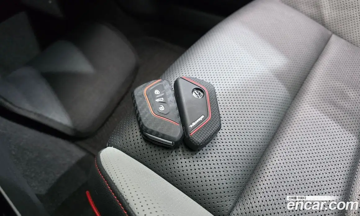 Volkswagen Golf 2024 2.0 автомат (гидро), фото 30