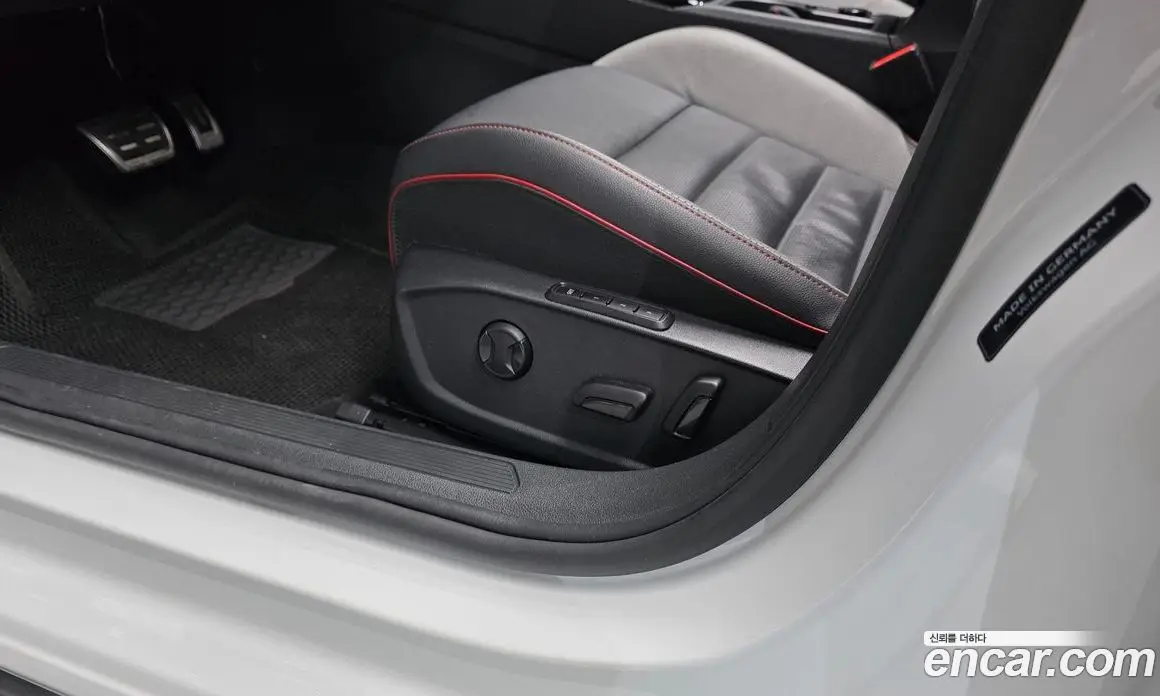 Volkswagen Golf 2024 2.0 автомат (гидро), фото 33