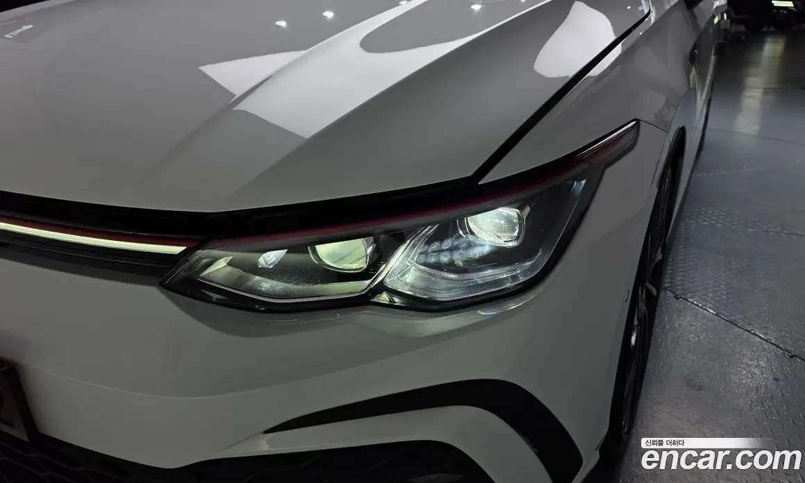 Volkswagen Golf 2024 2.0 автомат (гидро), фото 7