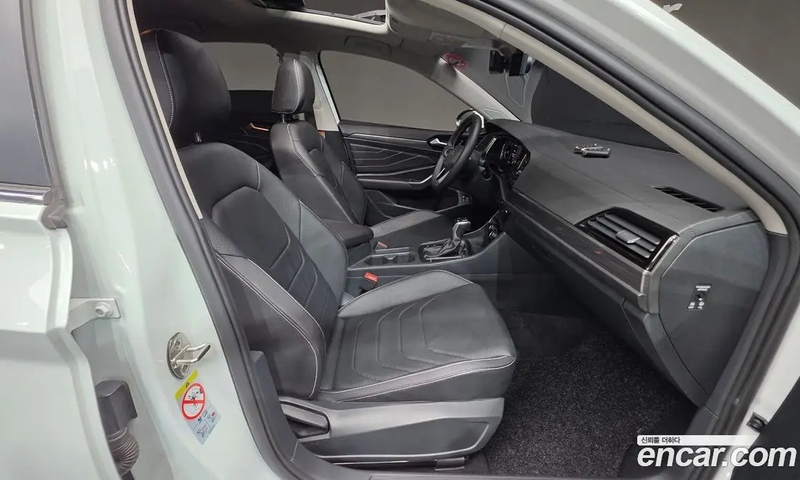 Volkswagen Jetta 2022 1.5 автомат (гидро), фото 16