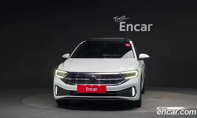 Volkswagen Jetta 2022 1.5 автомат (гидро), миниатюра 3