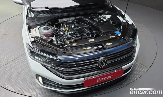 Volkswagen Jetta 2022 1.5 автомат (гидро), миниатюра 6
