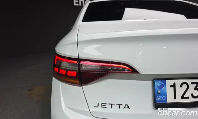 Volkswagen Jetta 2022 1.5 автомат (гидро), миниатюра 9