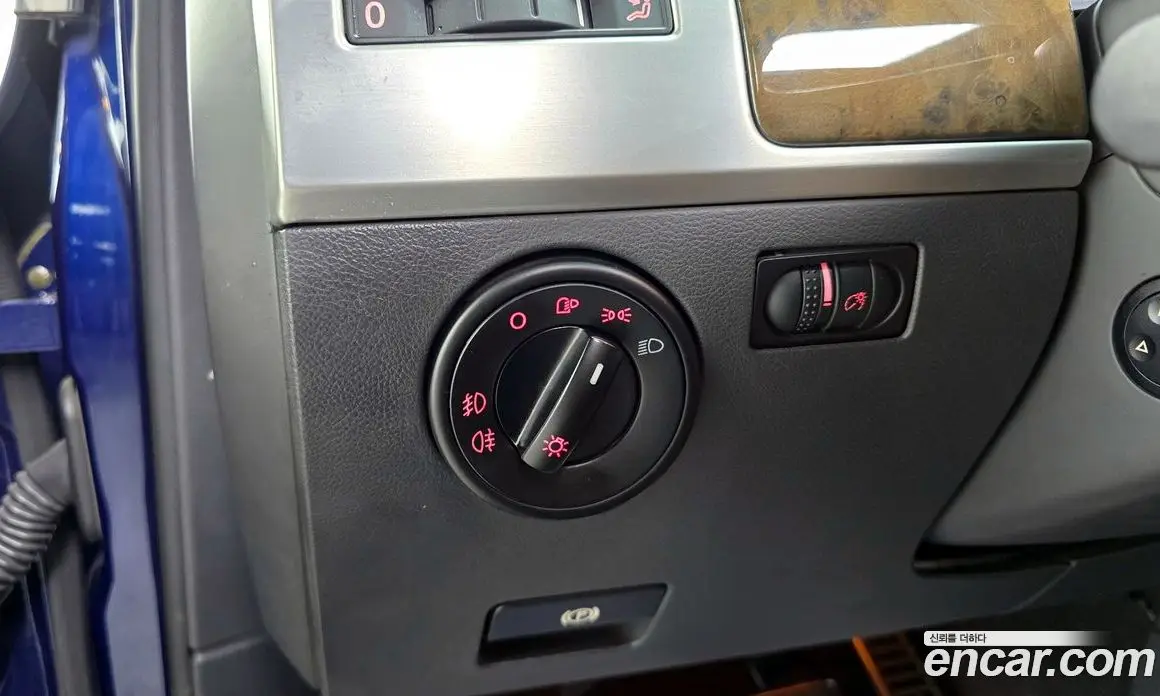 Volkswagen Touareg 2007 4.9 автомат (гидро), фото 13