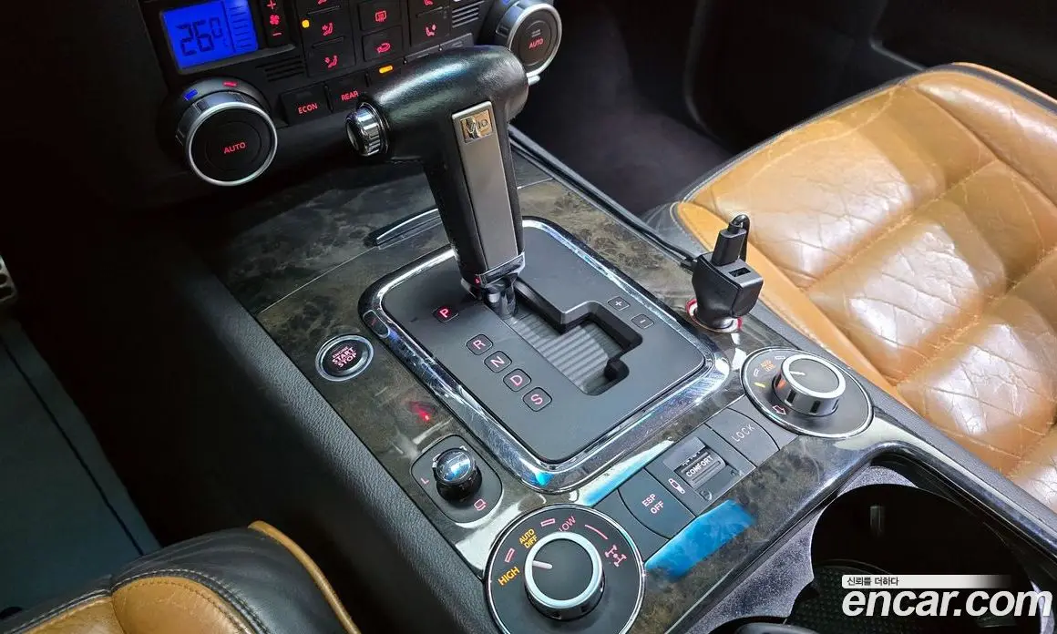 Volkswagen Touareg 2007 4.9 автомат (гидро), фото 9