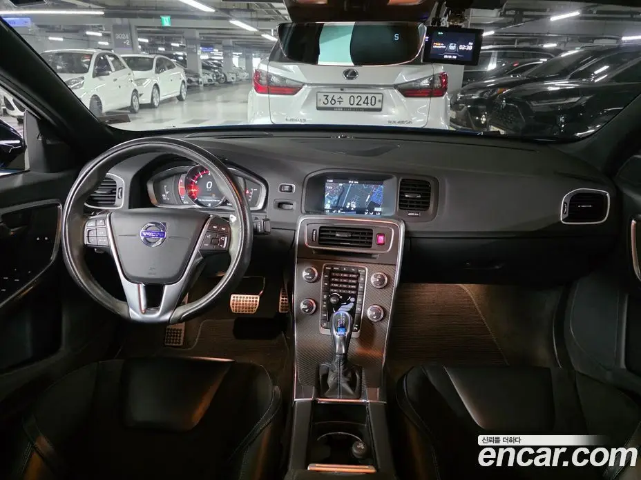 Volvo S60 2017 2.0 автомат (гидро), фото 13