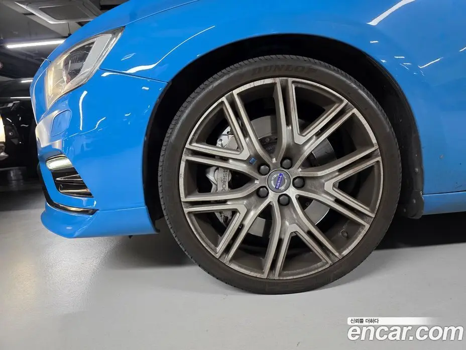 Volvo S60 2017 2.0 автомат (гидро), фото 19