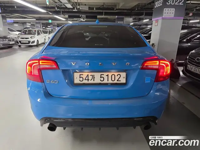 Volvo S60 2017 2.0 автомат (гидро), миниатюра 5