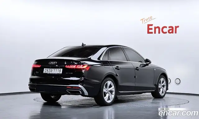 Audi A4 2021 2.0 автомат (гидро), миниатюра 2