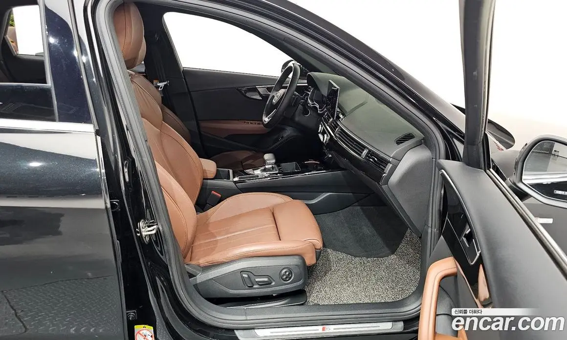 Audi A4 2021 2.0 автомат (гидро), фото 16
