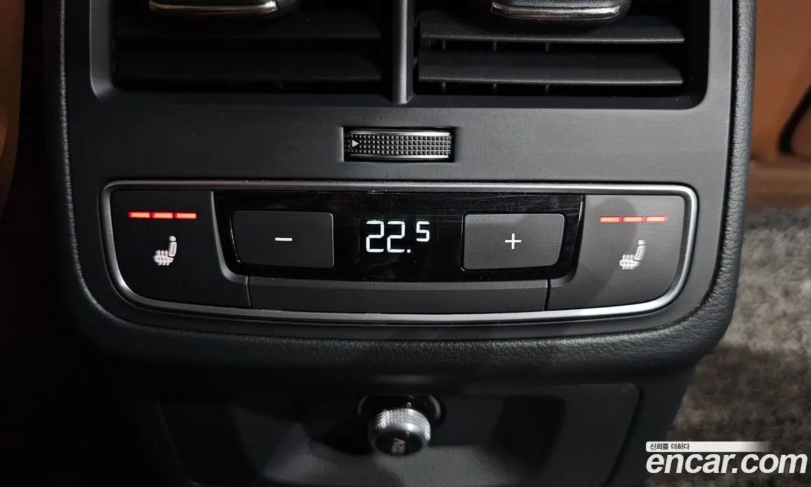 Audi A4 2021 2.0 автомат (гидро), фото 21