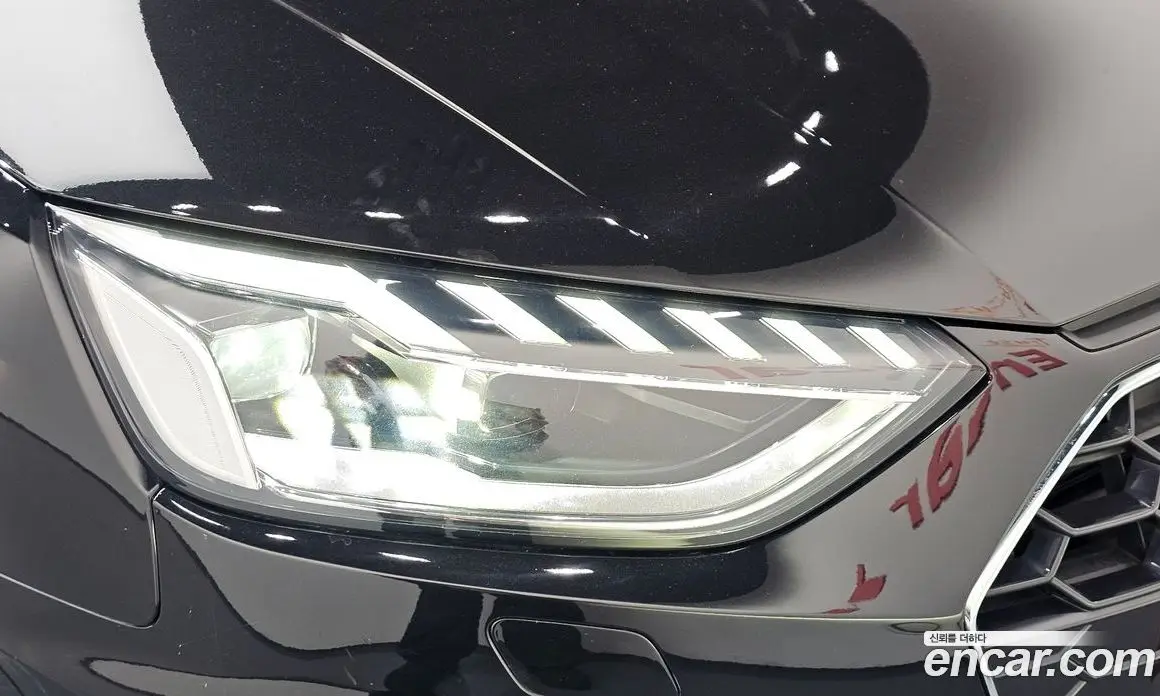 Audi A4 2021 2.0 автомат (гидро), фото 8