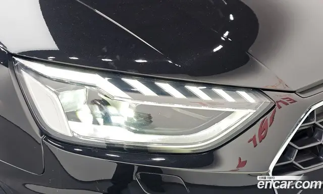 Audi A4 2021 2.0 автомат (гидро), миниатюра 8