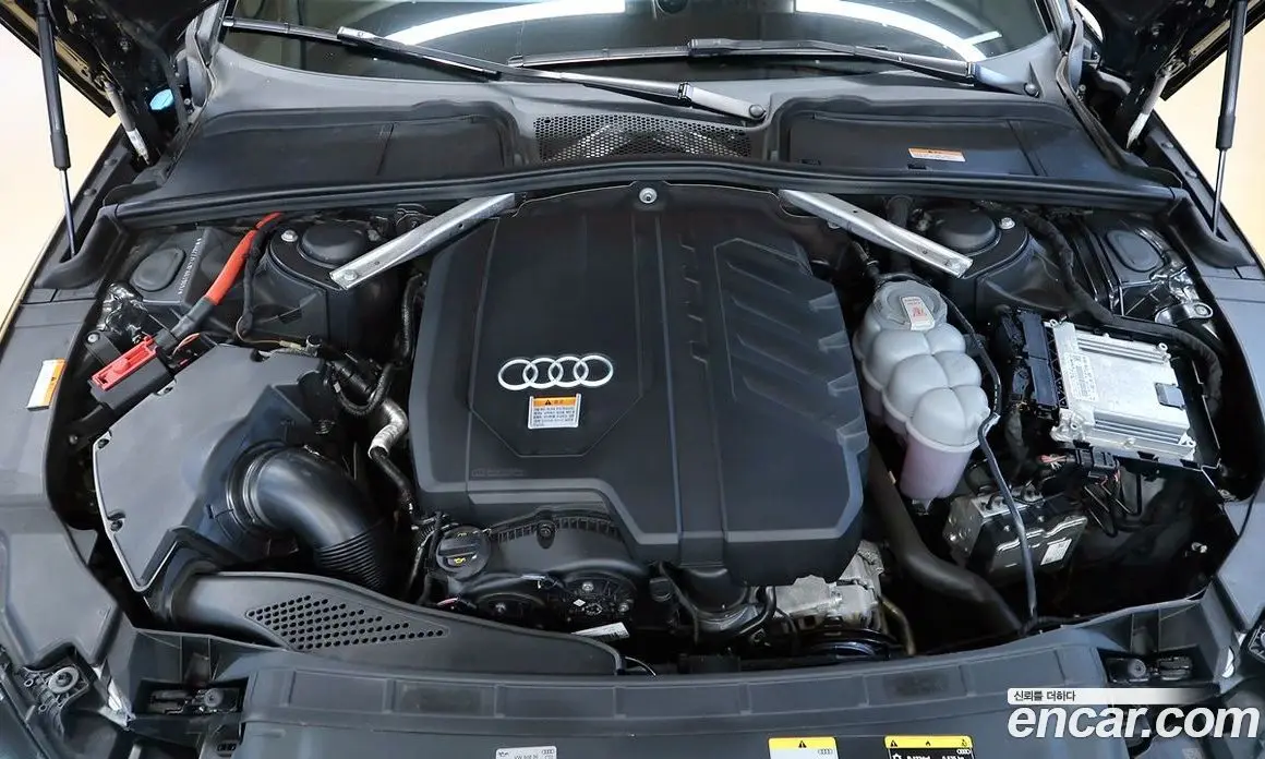 Audi A4 2023 2.0 автомат (гидро), фото 13