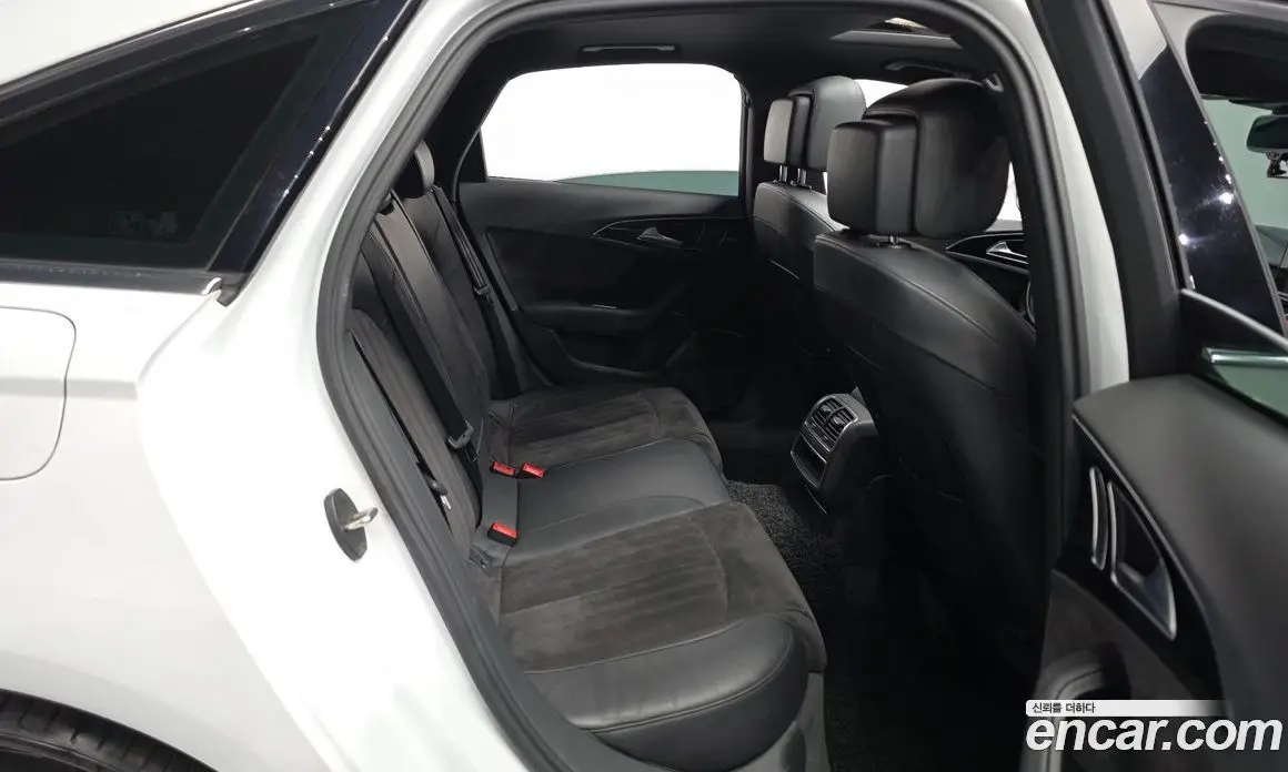 Audi A6 2016 3.0 автомат (гидро), фото 12