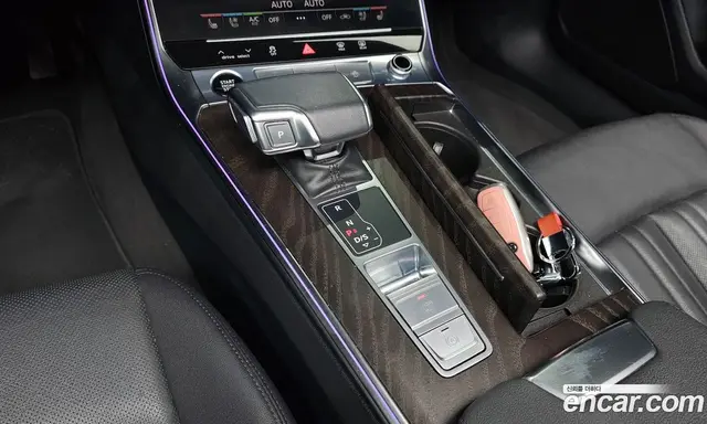 Audi A6 2022 2.0 автомат (гидро), миниатюра 9