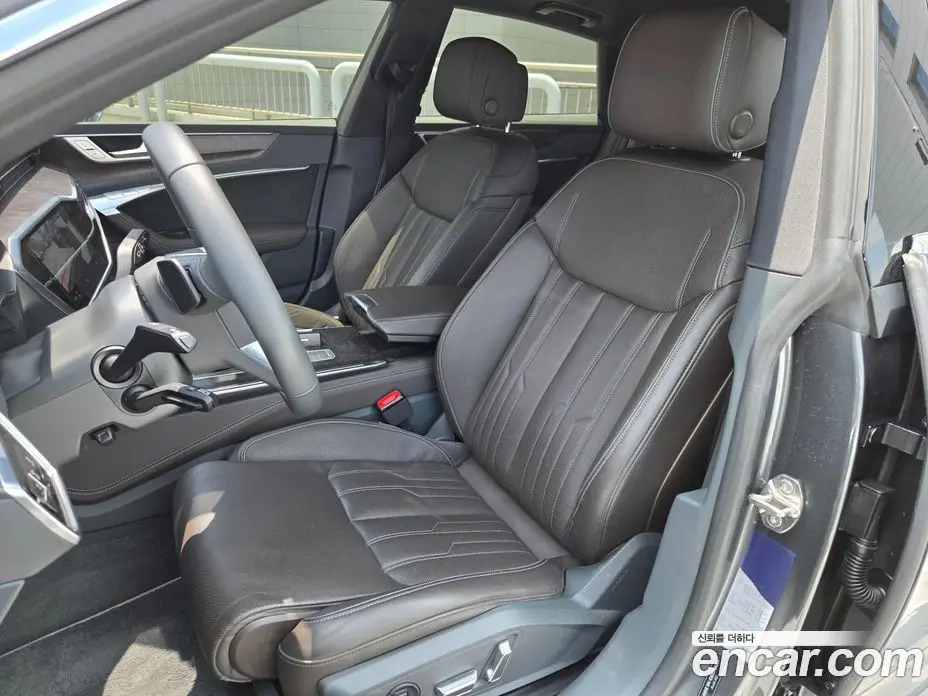 Audi A7 2021 3.0 автомат (гидро), фото 11