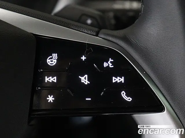 Audi Q4 e-tron 2025 0.2 автомат (гидро), миниатюра 11
