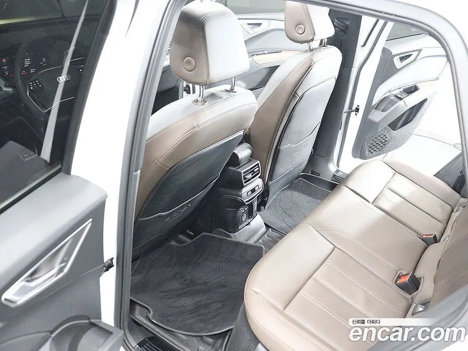 Audi Q4 e-tron 2025 0.2 автомат (гидро), фото 15