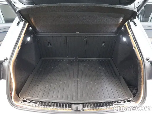 Audi Q4 e-tron 2025 0.2 автомат (гидро), миниатюра 5