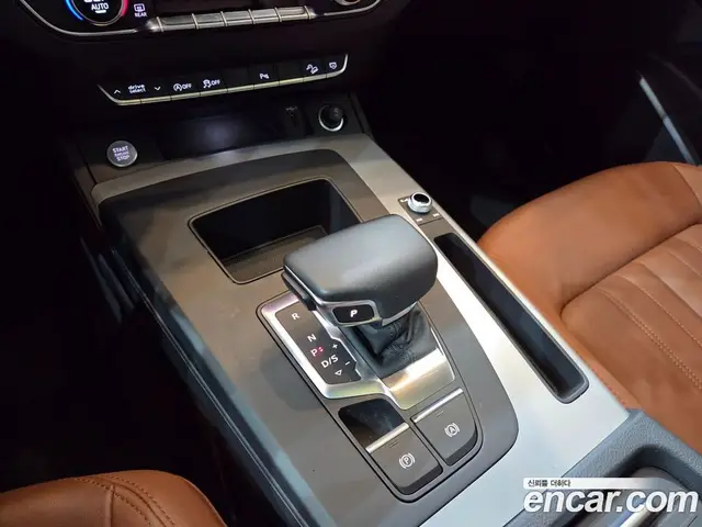 Audi Q5 2023 2.0 автомат (гидро), миниатюра 9