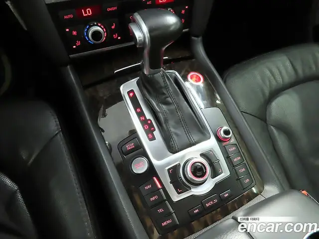 Audi Q7 2015 3.0 автомат (гидро), миниатюра 9