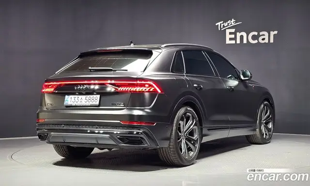 Audi Q8 2023 3.0 автомат (гидро), миниатюра 2