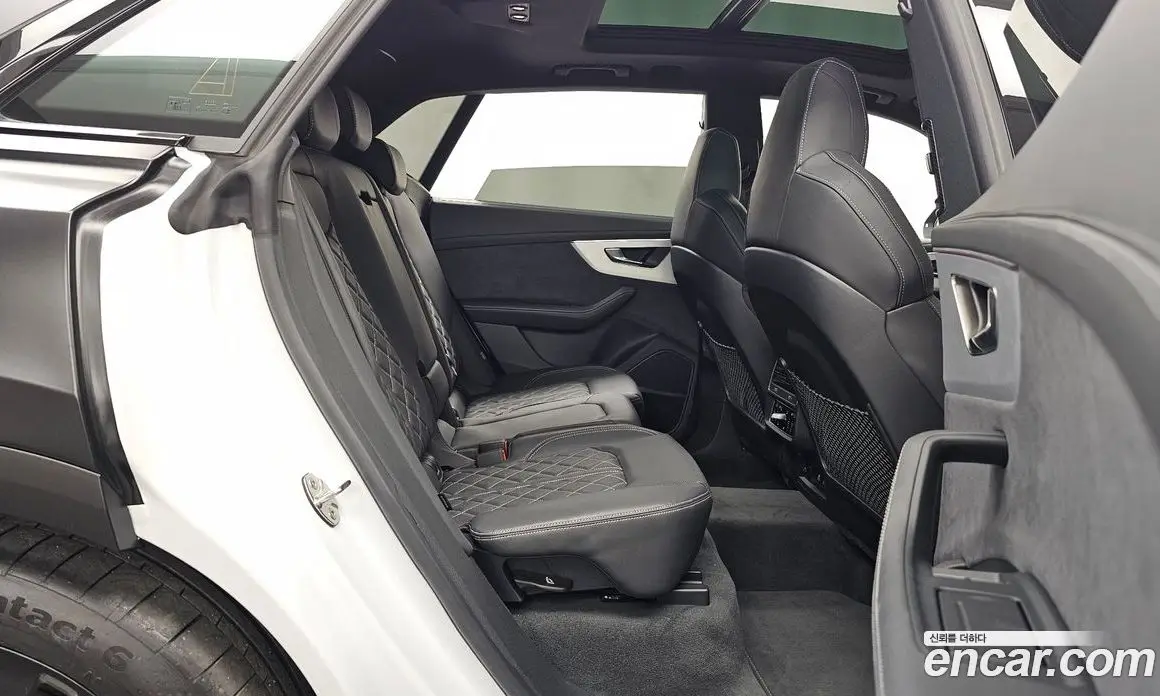 Audi Q8 2023 3.0 автомат (гидро), фото 18
