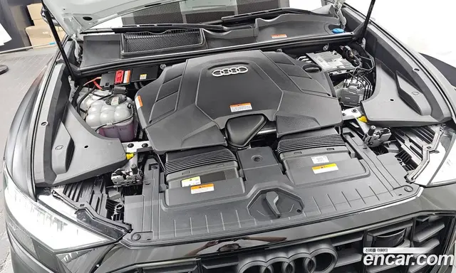Audi Q8 2023 3.0 автомат (гидро), миниатюра 6