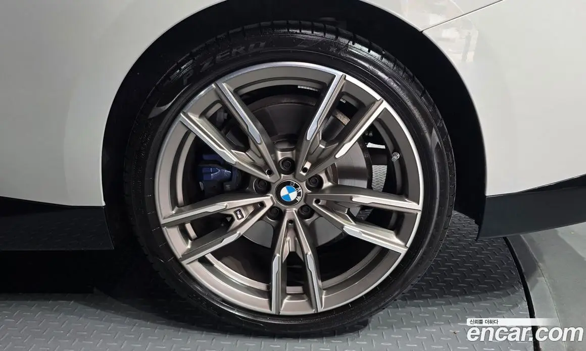 BMW 2 серия 2024 3.0 автомат (гидро), фото 7