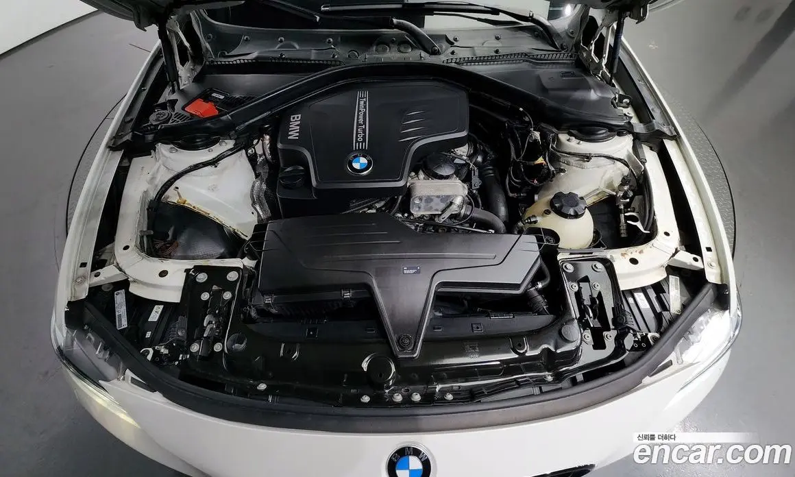 BMW 3 серия 2012 2.0 автомат (гидро), фото 6