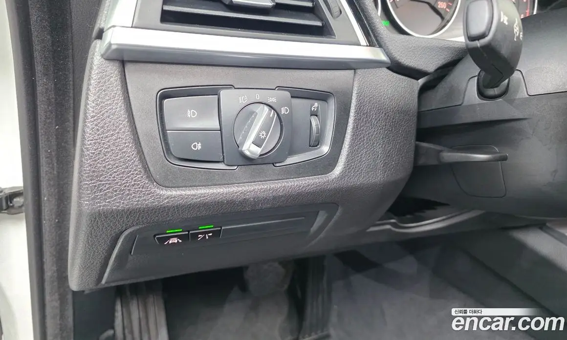BMW 3 серия 2017 2.0 автомат (гидро), фото 17