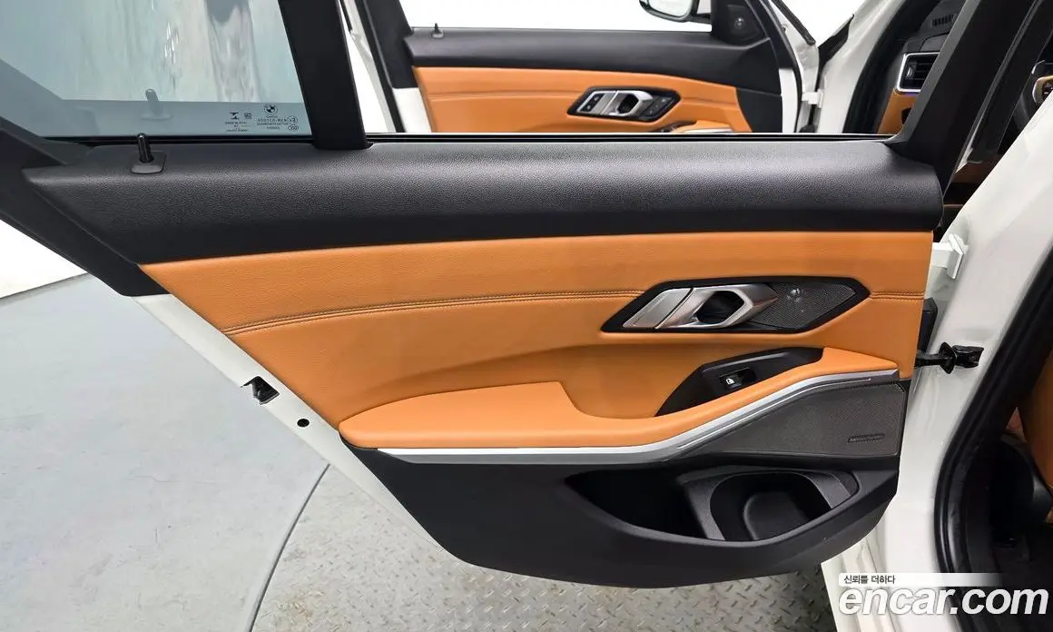 BMW 3 серия 2019 2.0 автомат (гидро), фото 15